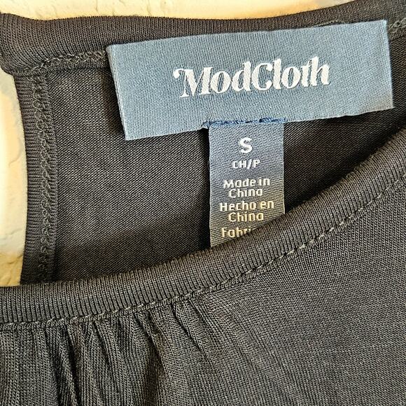 Modcloth Full Of Purpose Peplum Top Long Sleeve Black Women's Size Small Casual - Picture 6 of 10